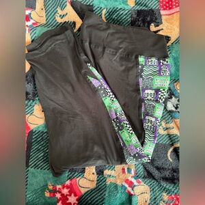 TC2 Beetlejuice Capri Length Leggings